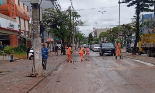 Prefeitura atua na manutenção e limpeza da cidade após forte temporal em Volta Redonda